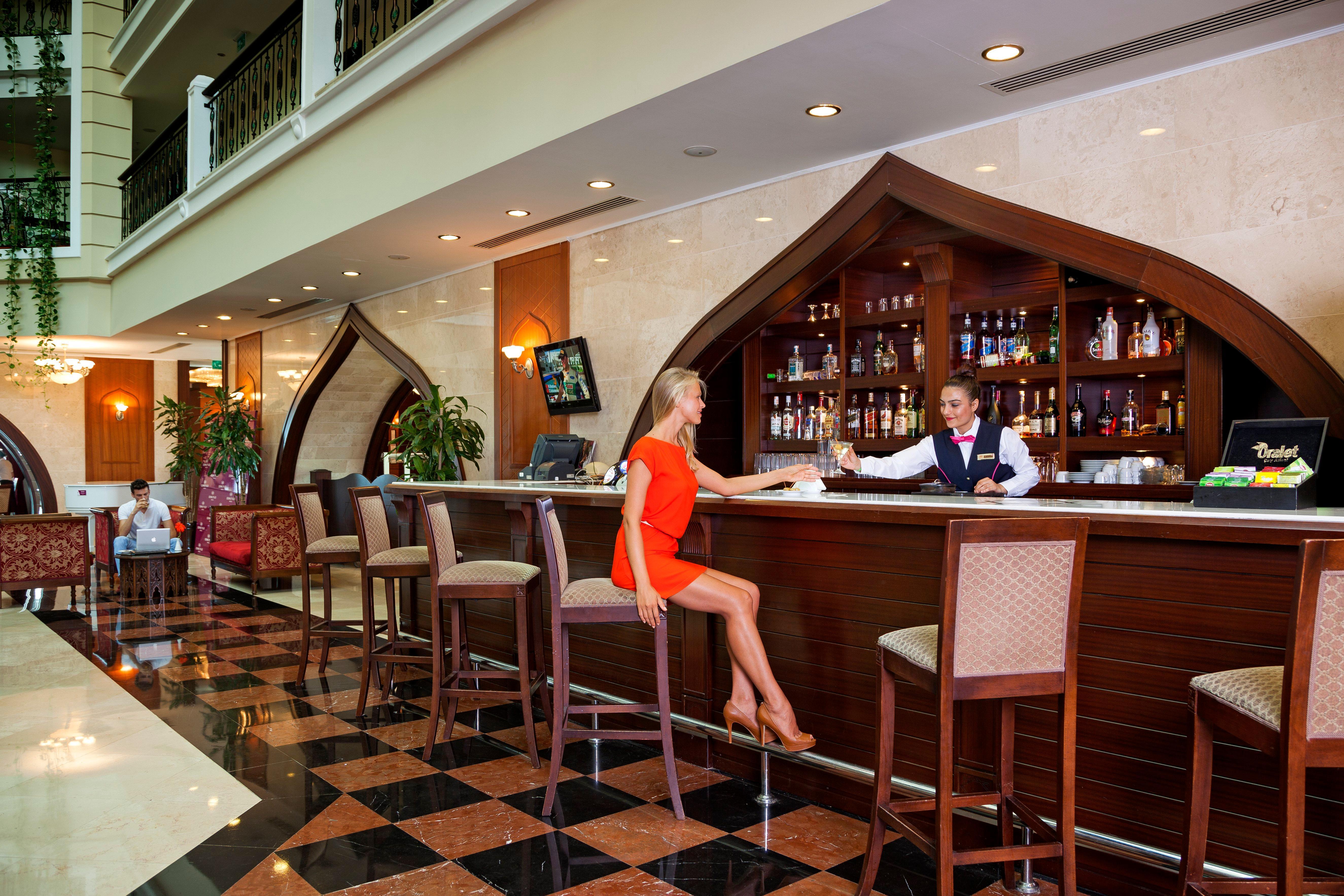 Crowne Plaza By Ihg Otel 5*