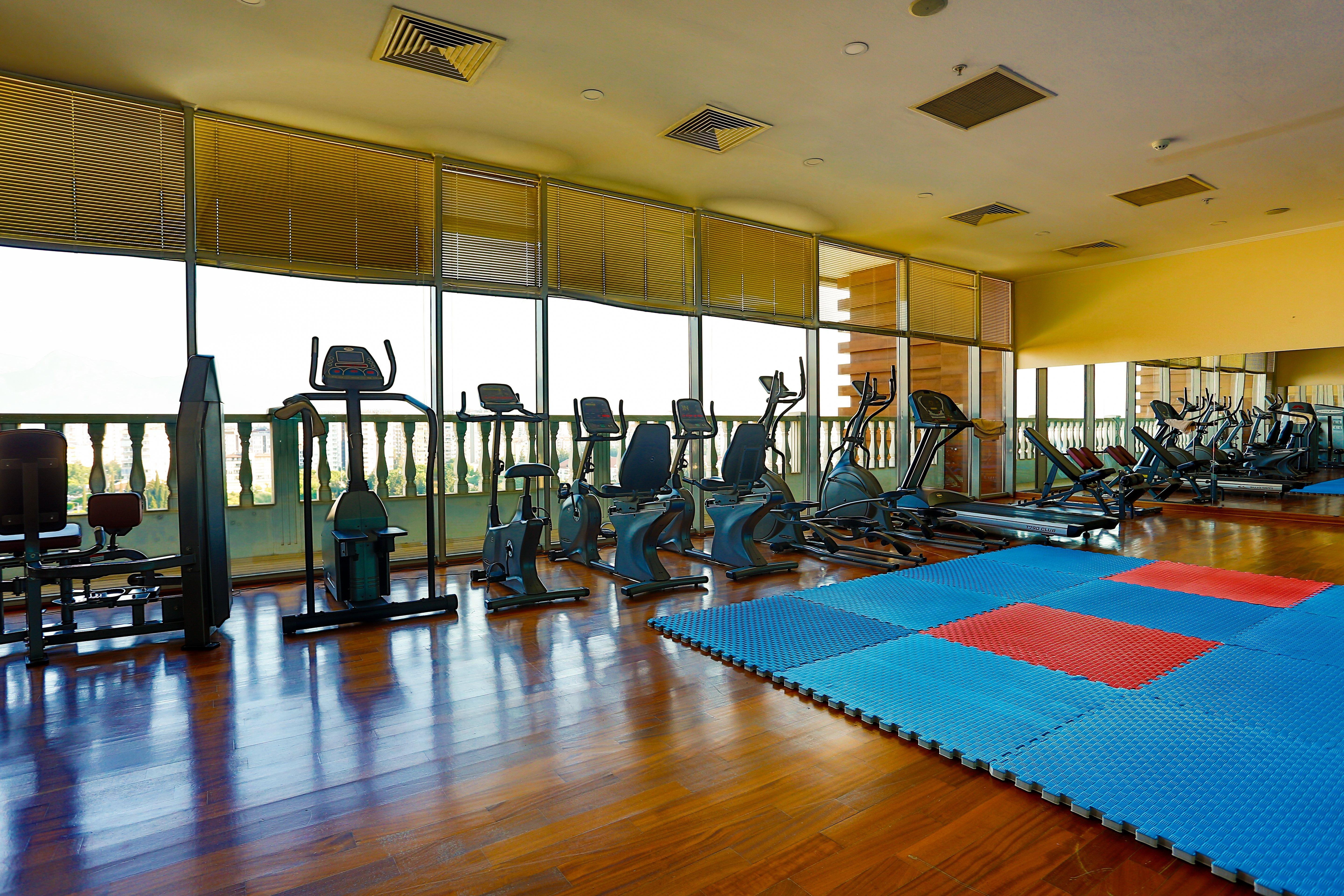 Crowne Plaza By Ihg Otel 5*